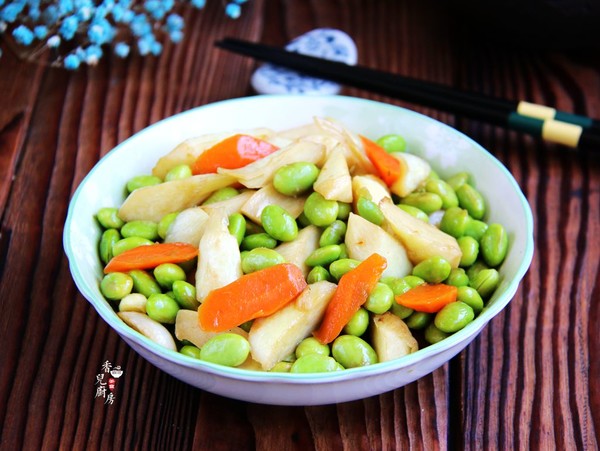 茭白炒毛豆子的做法-咸鮮味燒菜譜-易網健康養生網 茭白炒毛豆子的做法-咸鮮味燒菜譜