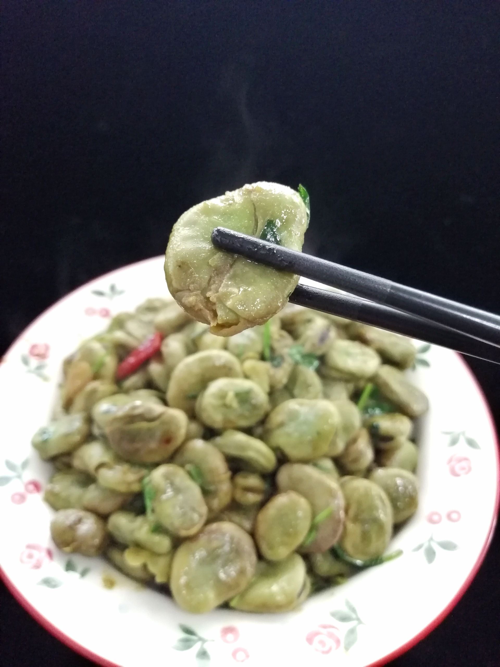 干煸蠶豆的做法-家常味炒菜譜-易網健康養生網 干煸蠶豆的做法-家常味炒菜譜