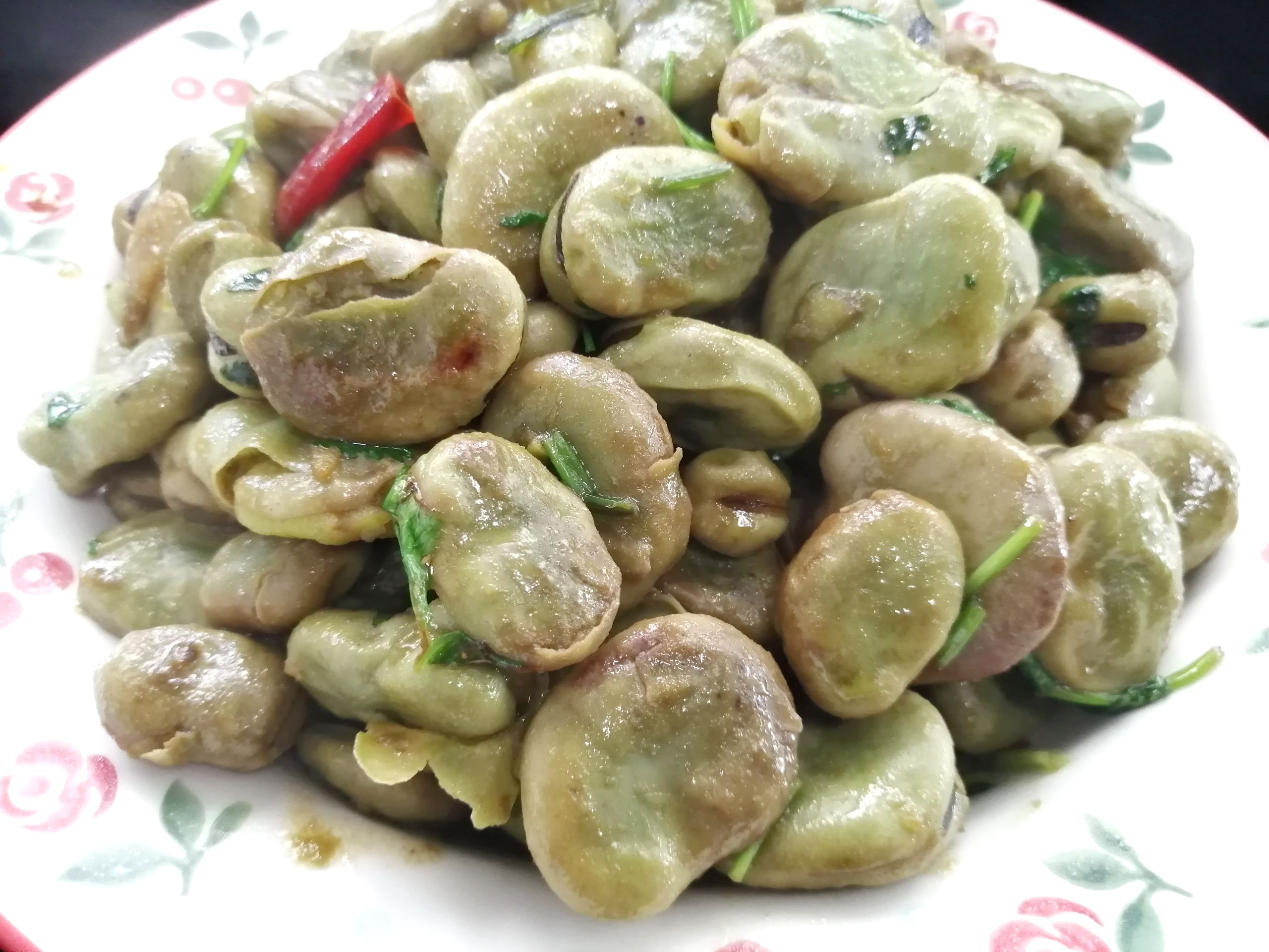 干煸蠶豆的做法-家常味炒菜譜-易網健康養生網 干煸蠶豆的做法-家常味炒菜譜