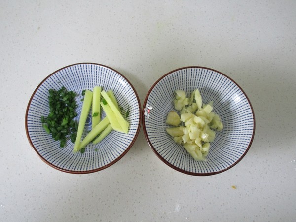 梭子蟹炒年糕的做法-咸鮮味炒菜譜-易網(wǎng)健康養(yǎng)生網(wǎng) 梭子蟹炒年糕的做法-咸鮮味炒菜譜