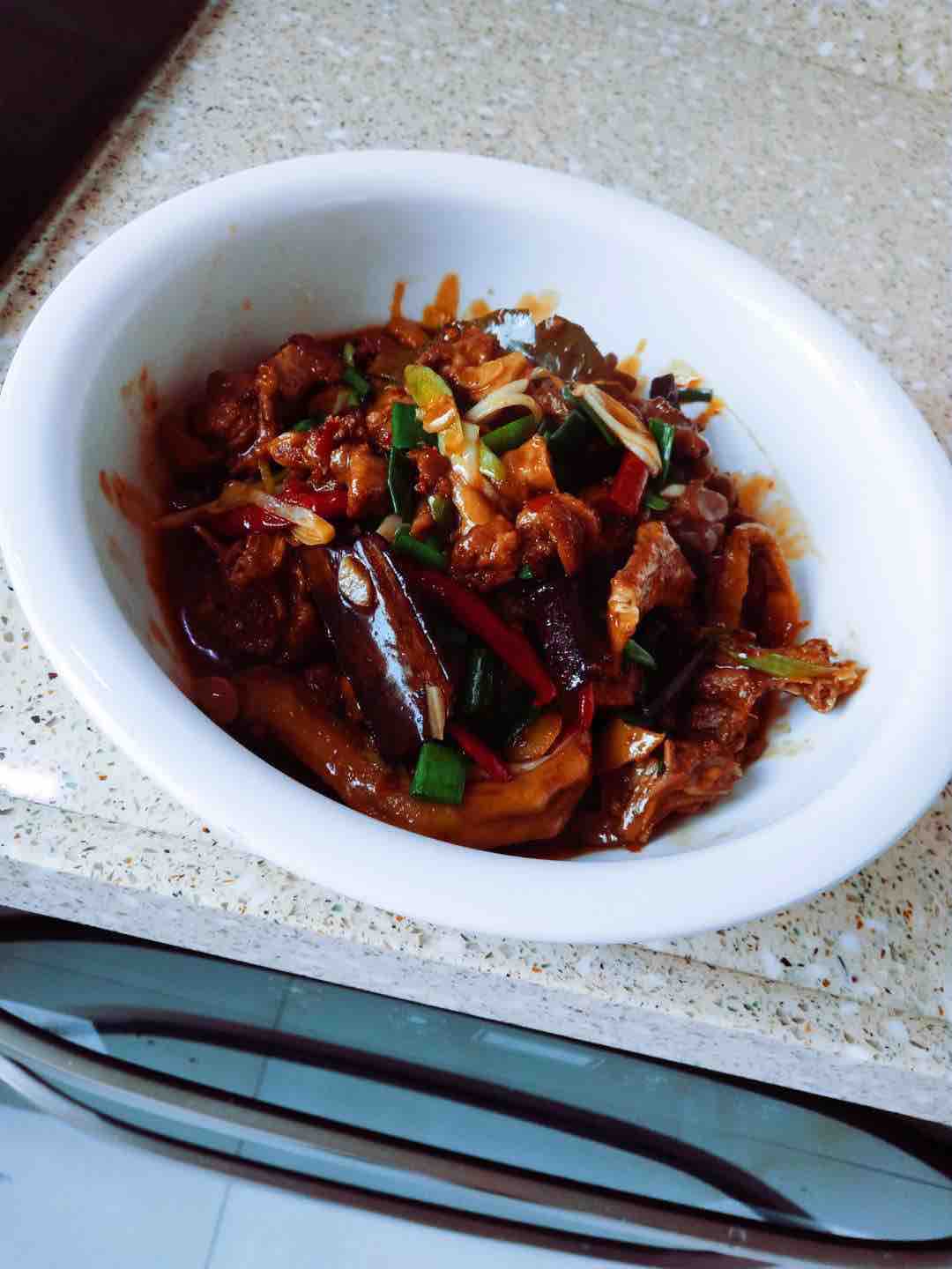 啤酒鴨的做法-香辣味炒菜譜-易網健康養生網 啤酒鴨的做法-香辣味炒菜譜