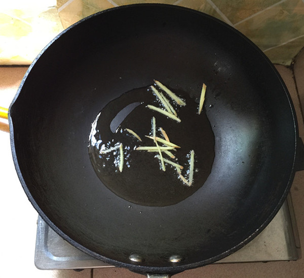 紫蘇煎雞蛋的做法-家常味煎菜譜-易網健康養生網 紫蘇煎雞蛋的做法-家常味煎菜譜