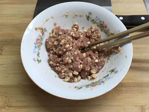 豆腐釀肉煲的做法-咸鮮味燉菜譜