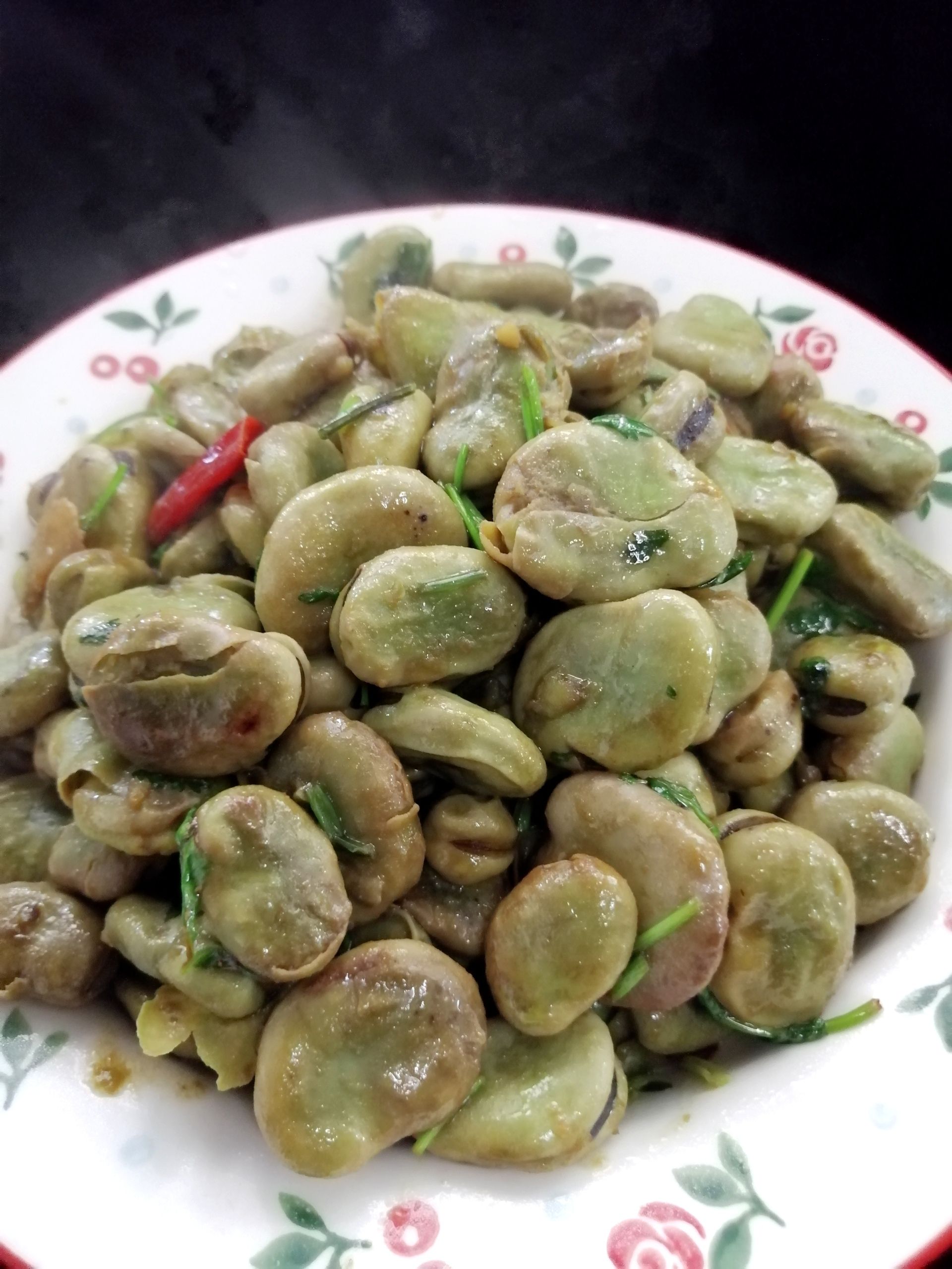 干煸蠶豆的做法-家常味炒菜譜-易網健康養生網 干煸蠶豆的做法-家常味炒菜譜