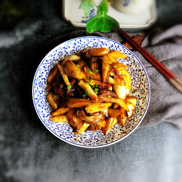 糖醋面筋茭白的做法-酸甜味炒菜譜-易網健康養生網 糖醋面筋茭白的做法-酸甜味炒菜譜