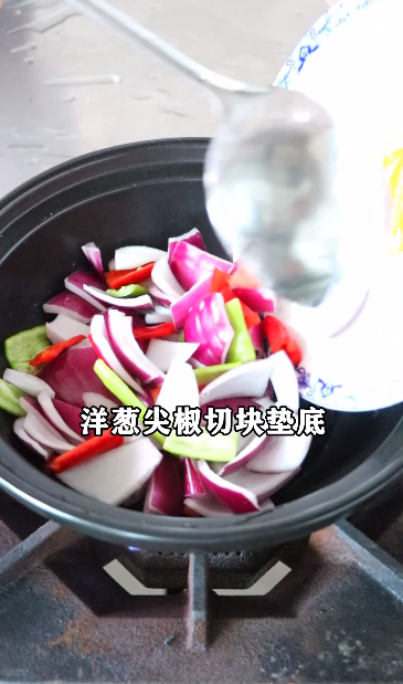海南滑雞煲的做法-咸鮮味煲菜譜
