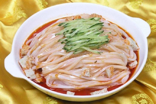 徽湘情緣涼皮米線做法的做法-其它口味煮菜譜-易網(wǎng)健康養(yǎng)生網(wǎng) 徽湘情緣涼皮米線做法的做法-其它口味煮菜譜