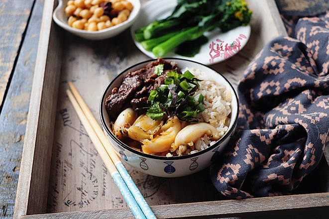 鮮鮑魚牛肉飯的做法-咸鮮味煮菜譜-易網健康養生網 鮮鮑魚牛肉飯的做法-咸鮮味煮菜譜