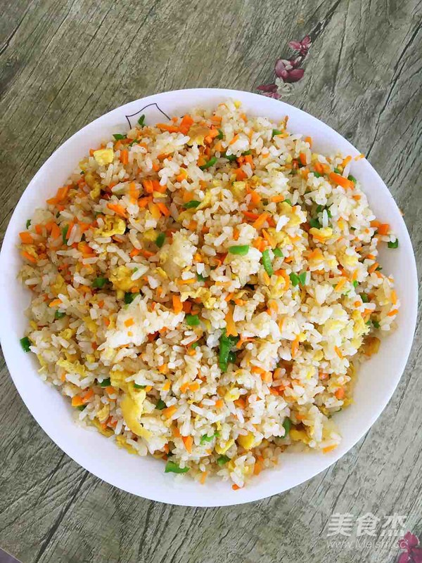 蛋炒飯家常版的做法-家常味炒菜譜-易網健康養生網 蛋炒飯家常版的做法-家常味炒菜譜