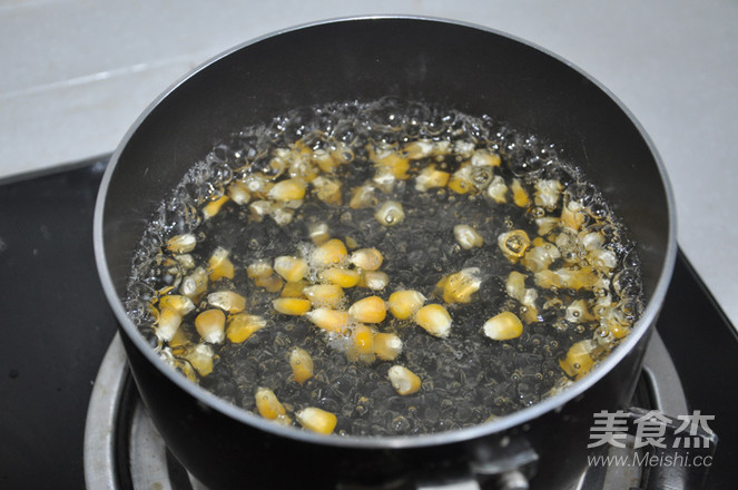 咖喱菌粉黃金炒飯的做法-咖喱味炒菜譜