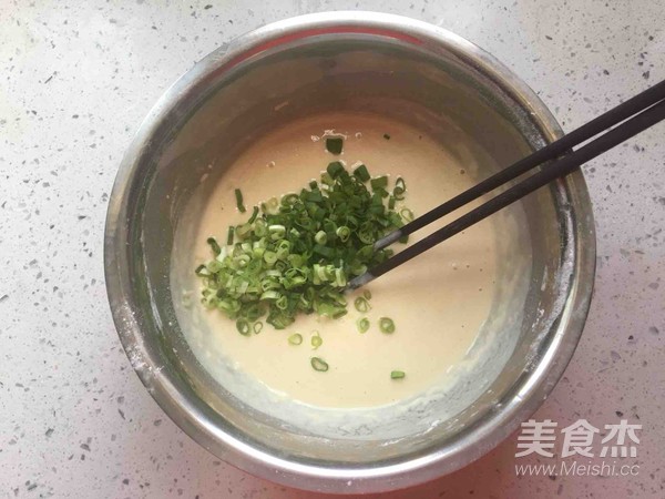 蔥花雞蛋餅的做法-蔥香味煎菜譜-易網(wǎng)健康養(yǎng)生網(wǎng) 蔥花雞蛋餅的做法-蔥香味煎菜譜