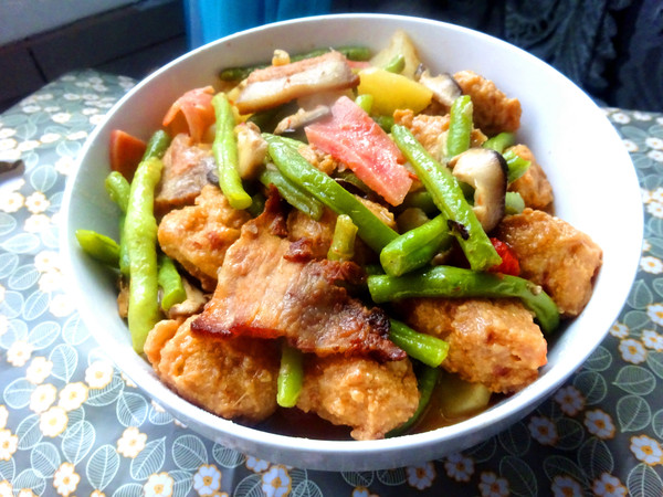 家常燉菜的做法-咸鮮味燉菜譜-易網(wǎng)健康養(yǎng)生網(wǎng) 家常燉菜的做法-咸鮮味燉菜譜