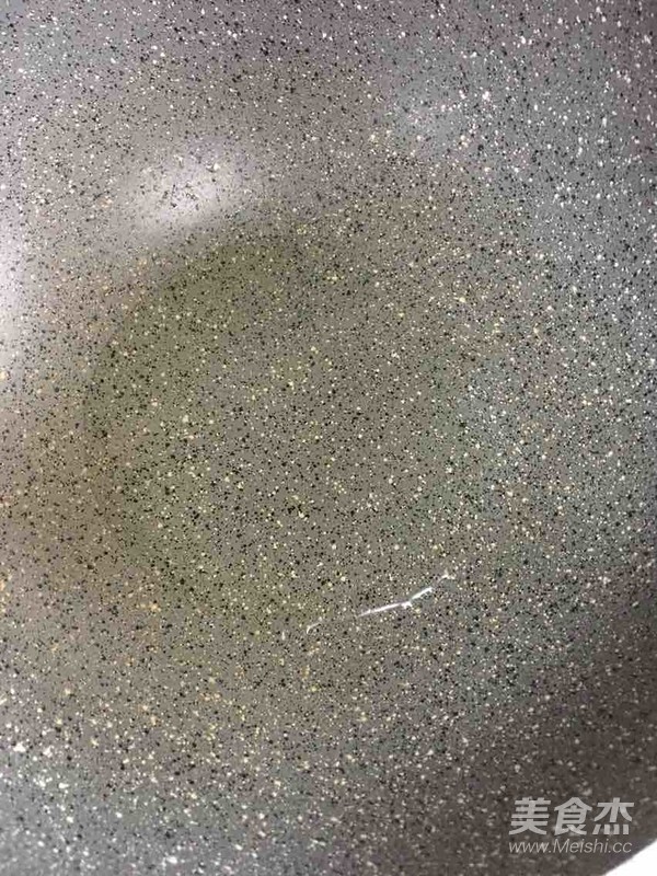 土豆茶樹菇燜雞肉的做法-咸鮮味燜菜譜-易網(wǎng)健康養(yǎng)生網(wǎng) 土豆茶樹菇燜雞肉的做法-咸鮮味燜菜譜