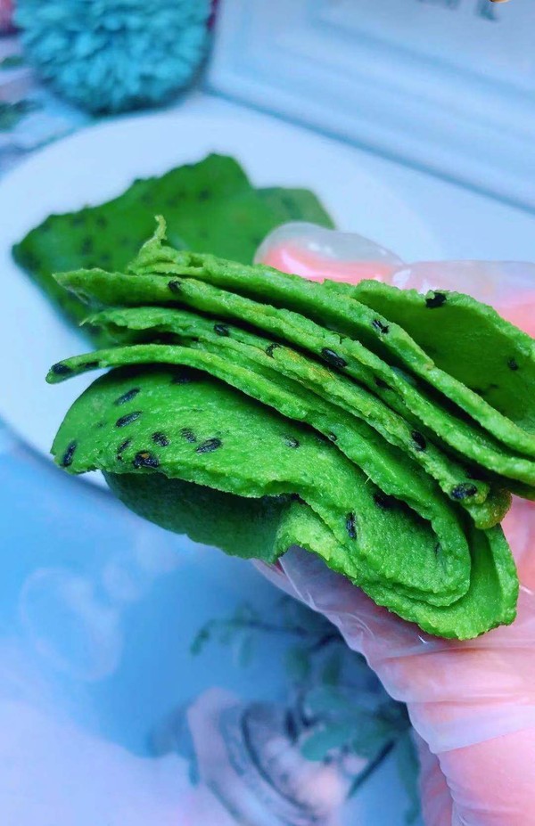 菠菜雞蛋餅的做法-家常味煎菜譜-易網健康養生網 菠菜雞蛋餅的做法-家常味煎菜譜