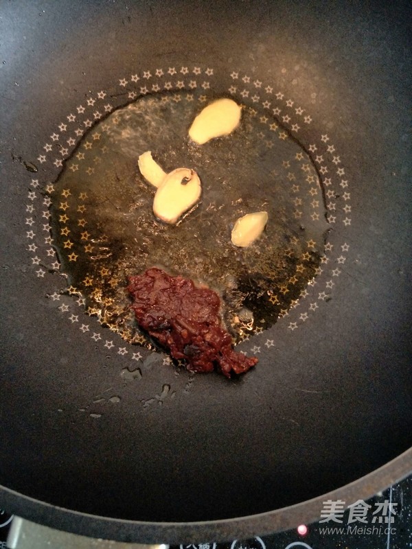 牛肉鍋,辣味牛肉,扒拉鍋的做法-家常味炒菜譜-易網(wǎng)健康養(yǎng)生網(wǎng) 牛肉鍋,辣味牛肉,扒拉鍋的做法-家常味炒菜譜