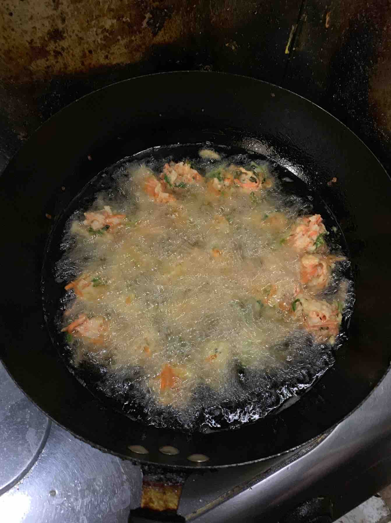 蔬菜丸子的做法-咸鮮味炸菜譜