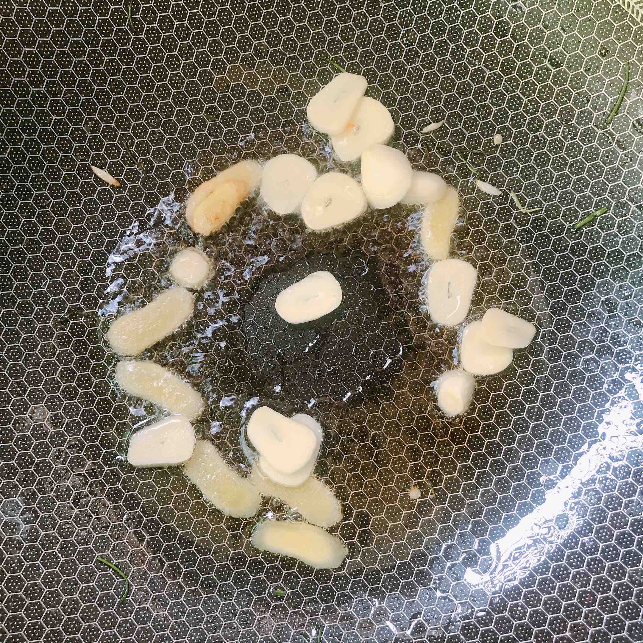 雞蛋干炒肉片的做法-咸鮮味炒菜譜