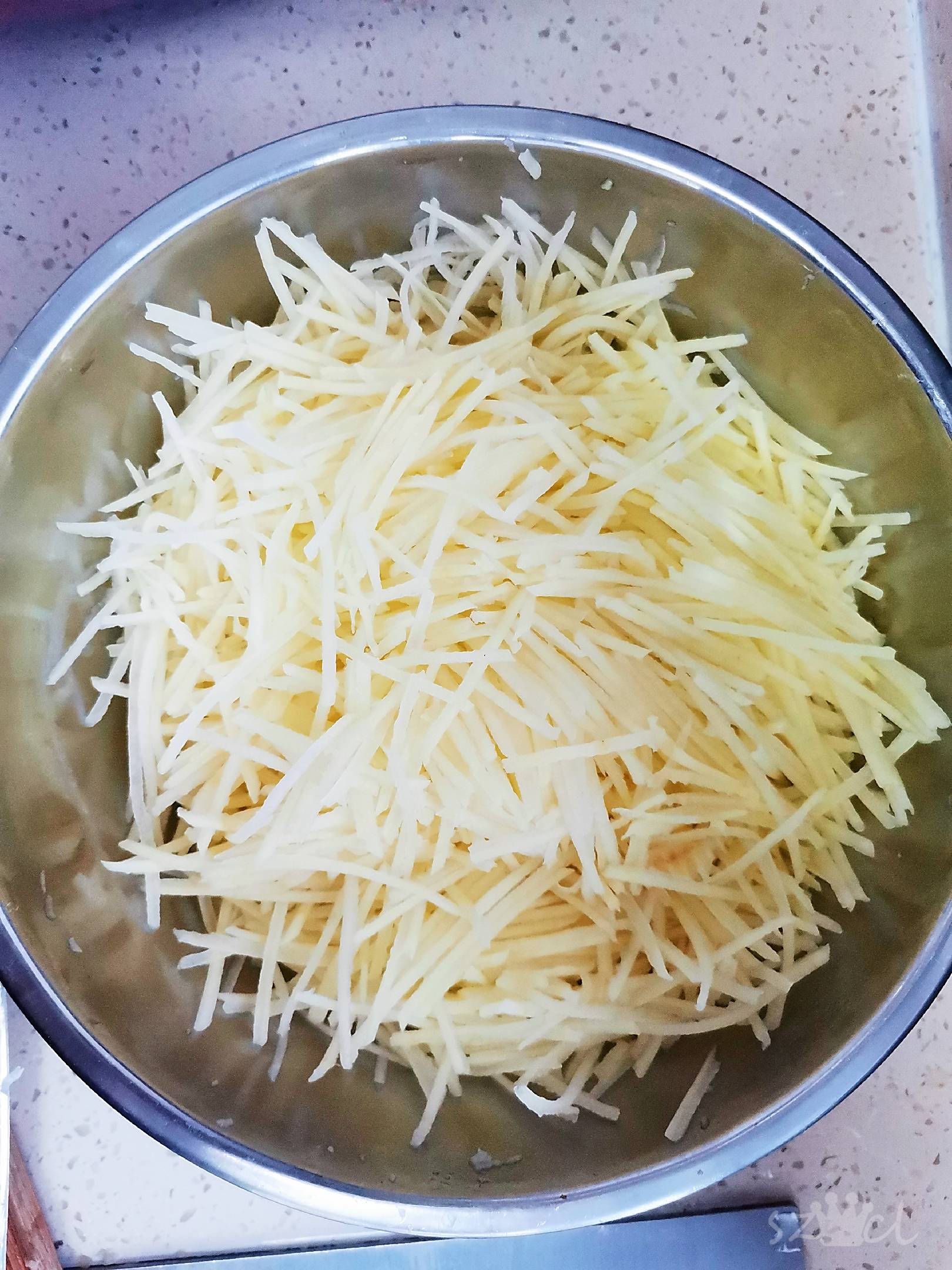 炒土豆絲的做法-咸鮮味炒菜譜