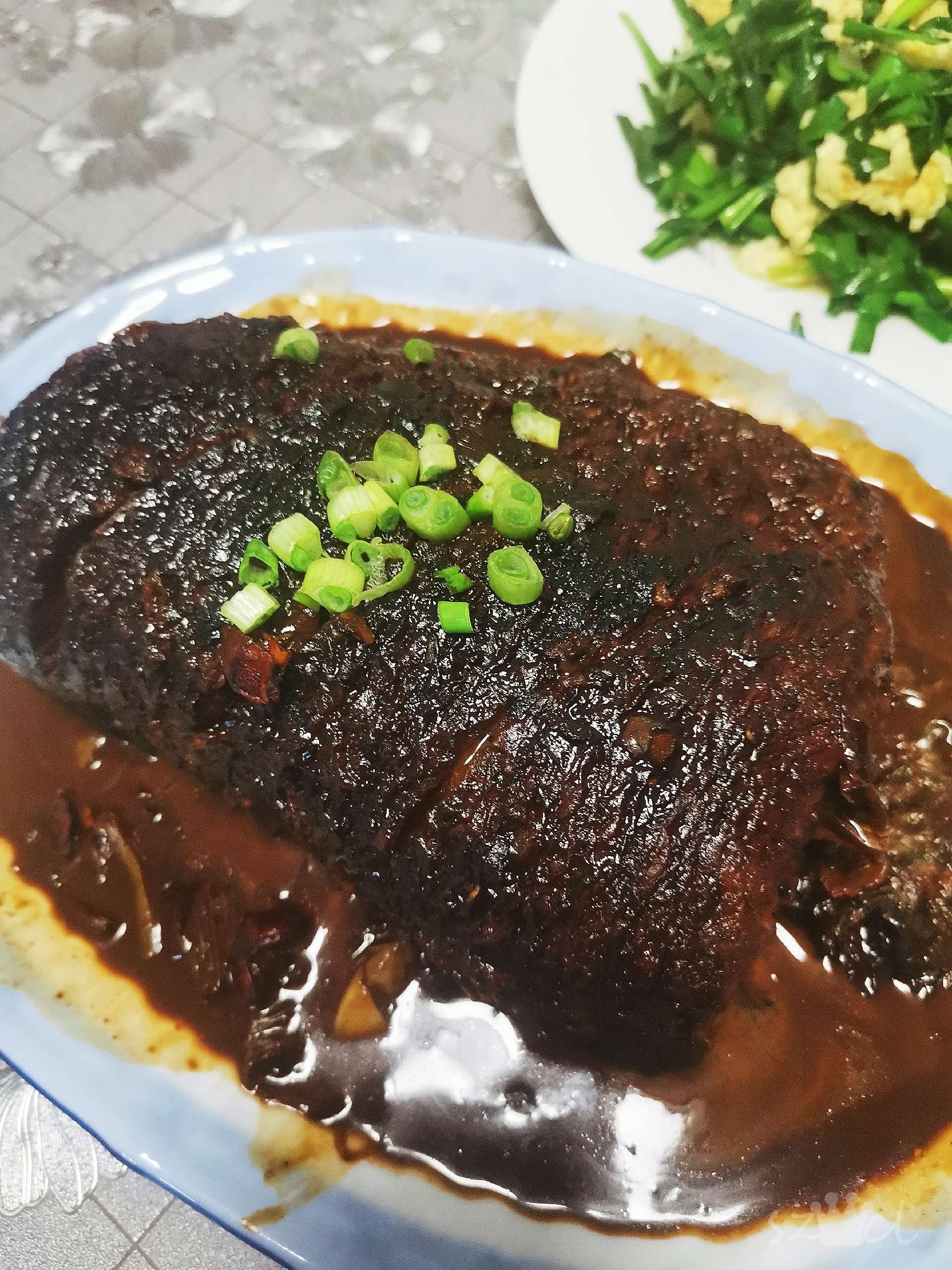 家常紅燒魚的做法-咸鮮味燉菜譜-易網健康養生網 家常紅燒魚的做法-咸鮮味燉菜譜