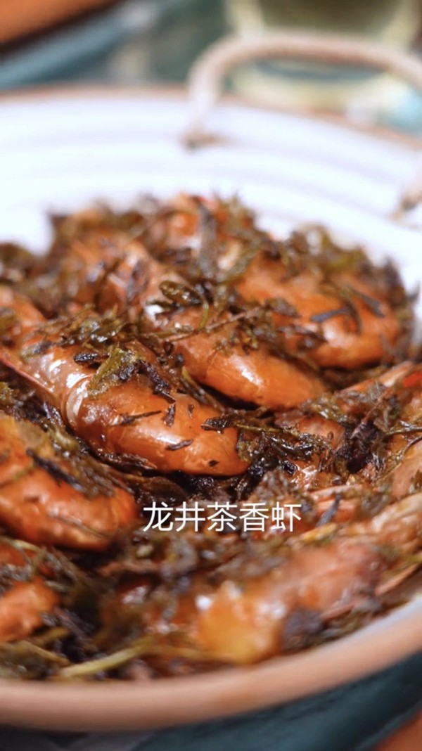 龍井茶香蝦的做法-咸鮮味炒菜譜-易網健康養生網 龍井茶香蝦的做法-咸鮮味炒菜譜