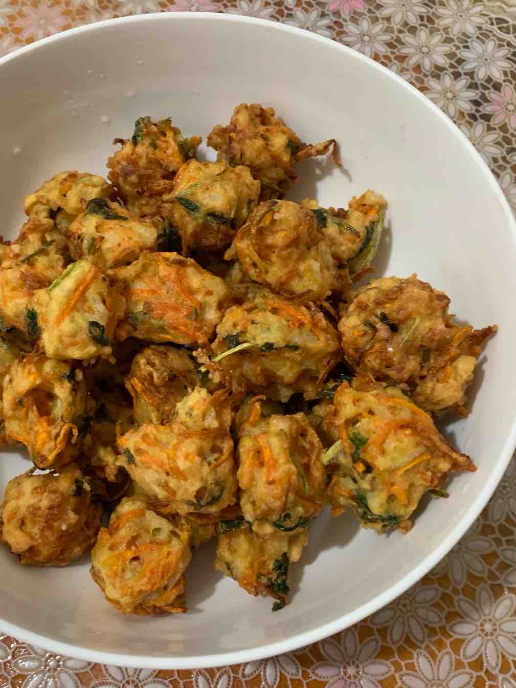 蔬菜丸子的做法-咸鮮味炸菜譜