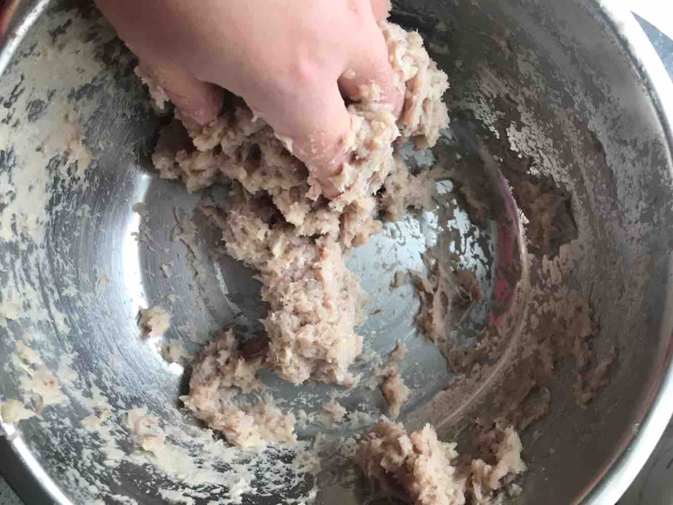 紫菜魚丸湯的做法-咸鮮味汆菜譜-易網(wǎng)健康養(yǎng)生網(wǎng) 紫菜魚丸湯的做法-咸鮮味汆菜譜
