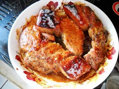 香辣牛肉醬烤肉的做法-醬香味微波菜譜