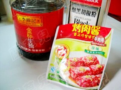 香辣牛肉醬烤肉的做法-醬香味微波菜譜