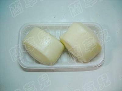 芝麻肉絲饅頭丁的做法-家常味炒菜譜