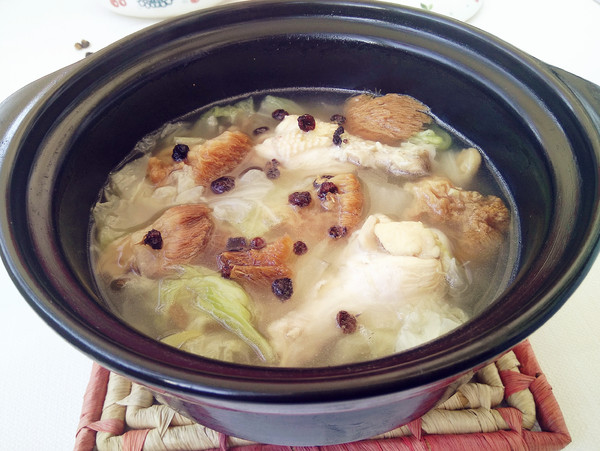 猴頭菇煲雞湯的做法-咸鮮味煲菜譜
