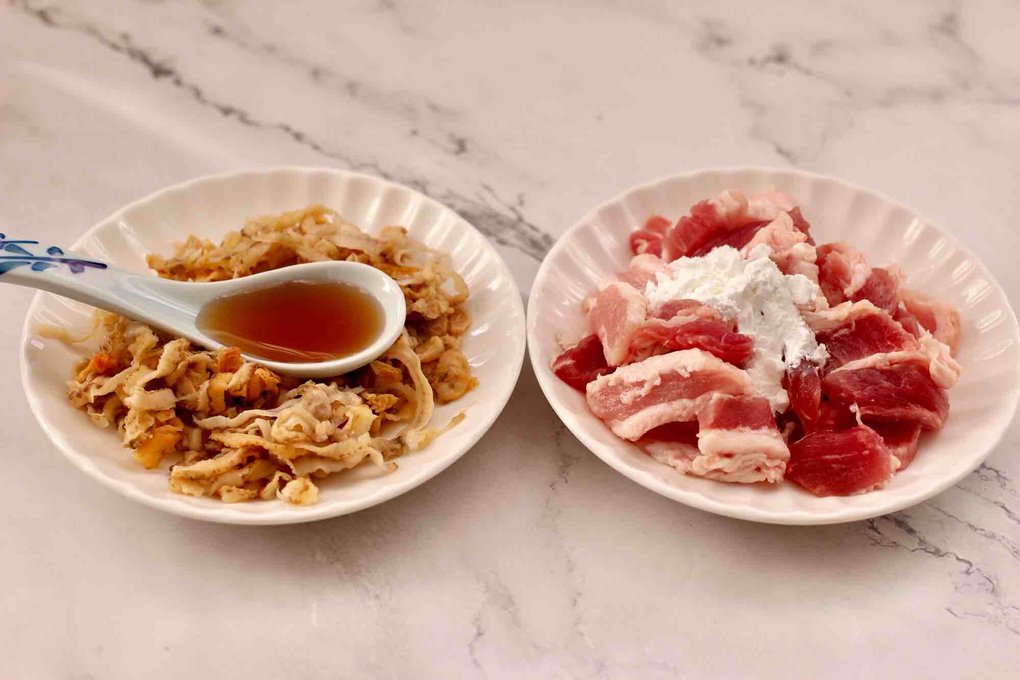 杏鮑菇扇貝花肉煲的做法-家常味燉菜譜-易網健康養生網 杏鮑菇扇貝花肉煲的做法-家常味燉菜譜