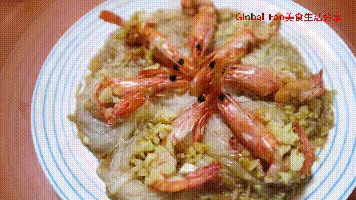 蒜蓉粉絲開邊蝦的做法-蒜香味蒸菜譜-易網健康養生網 蒜蓉粉絲開邊蝦的做法-蒜香味蒸菜譜