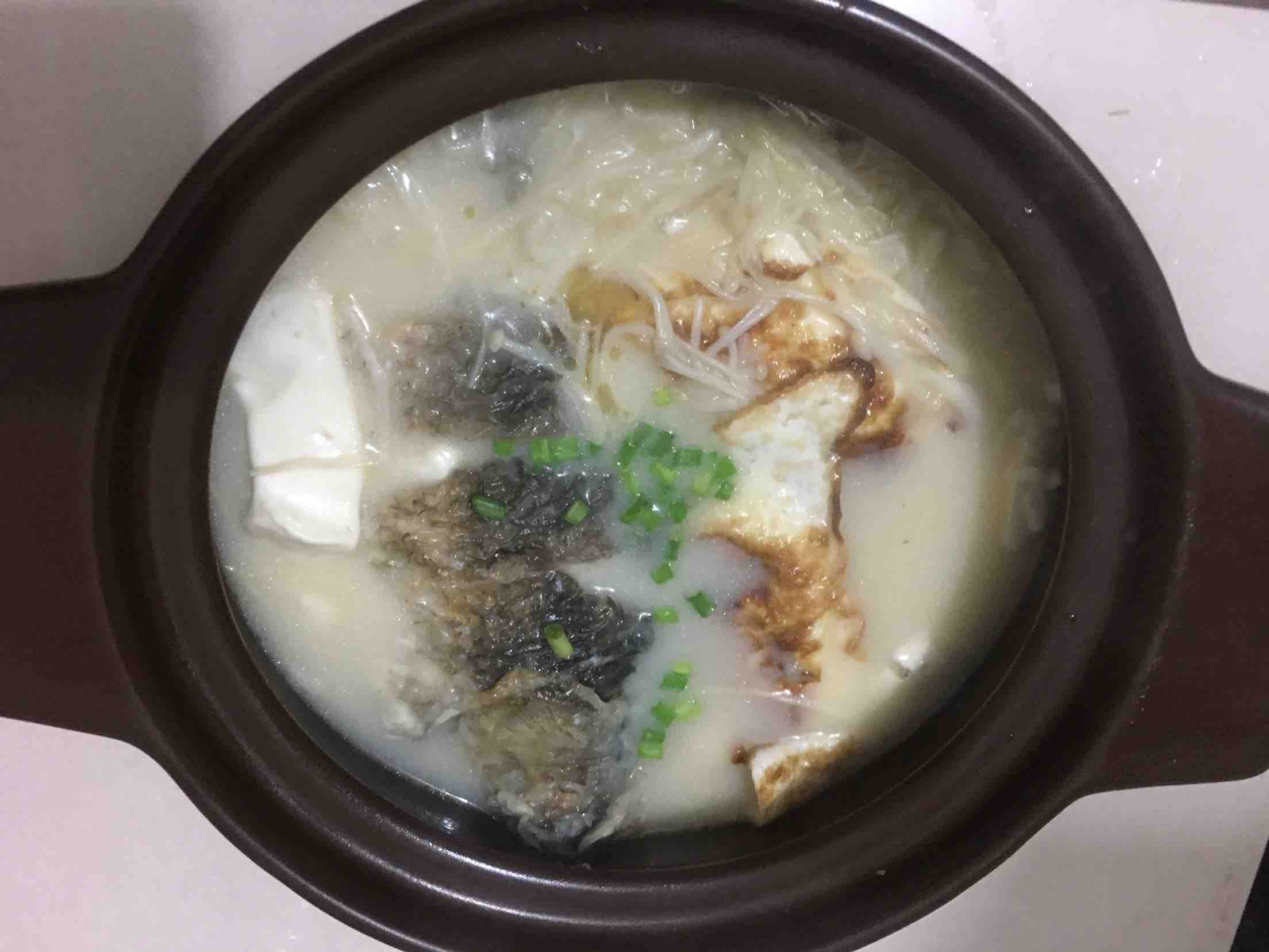 奶白鯽魚湯的做法-家常味煮菜譜-易網健康養生網 奶白鯽魚湯的做法-家常味煮菜譜