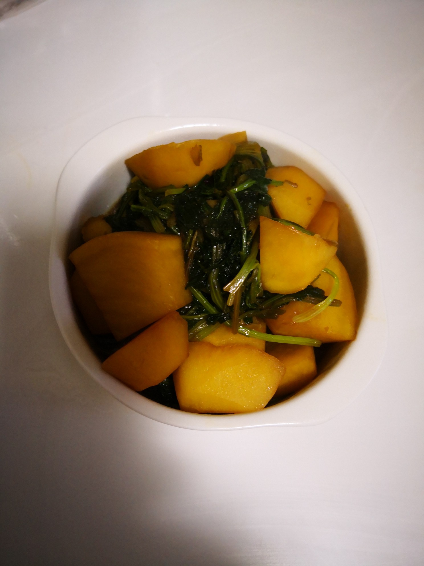 醬油土豆的做法-家常味醬菜譜-易網健康養生網 醬油土豆的做法-家常味醬菜譜