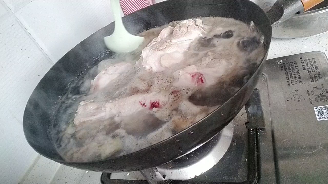 紅燒大棒骨的做法-家常味煮菜譜-易網(wǎng)健康養(yǎng)生網(wǎng) 紅燒大棒骨的做法-家常味煮菜譜