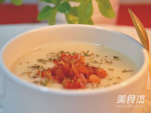 培根土豆濃湯的做法-咸鮮味煮菜譜