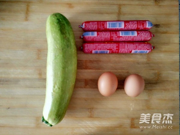 西葫蘆火腿炒雞蛋的做法-家常味炒菜譜-易網<a href=http://www.aoa7937.com/ target=_blank class=infotextkey>健康養生</a>網 西葫蘆火腿炒雞蛋的做法-家常味炒菜譜