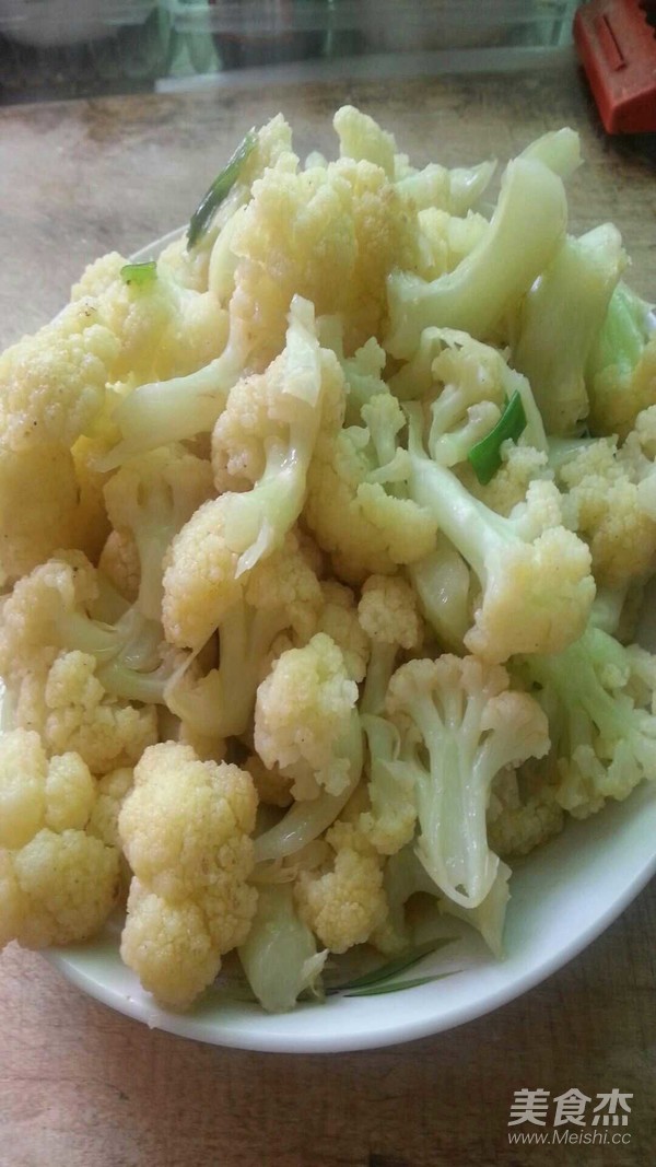 炒菜花的做法-家常味炒菜譜-易網(wǎng)健康養(yǎng)生網(wǎng) 炒菜花的做法-家常味炒菜譜