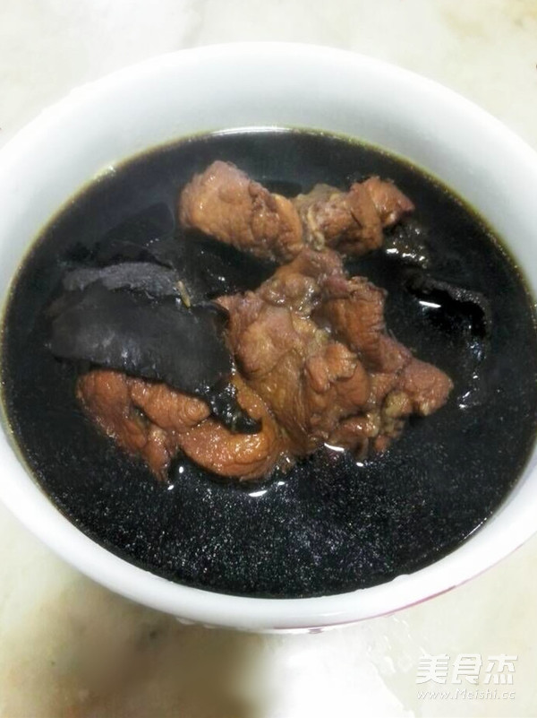 生熟地龍骨湯的做法-家常味燉菜譜-易網健康養生網 生熟地龍骨湯的做法-家常味燉菜譜