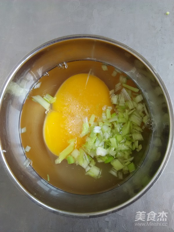 西紅柿炒鵝蛋的做法-咸鮮味炒菜譜
