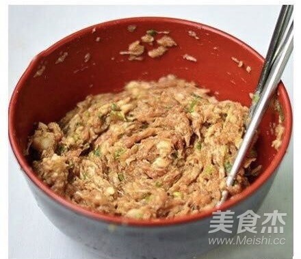 尖椒釀肉的做法-香辣味煎菜譜