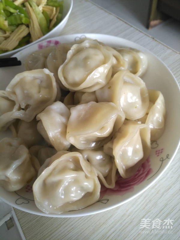 白蘿卜大肉蒸餃的做法-家常味蒸菜譜-易網健康養生網 白蘿卜大肉蒸餃的做法-家常味蒸菜譜