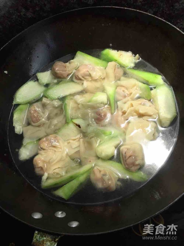 絲瓜湯煮云吞的做法-家常味煮菜譜