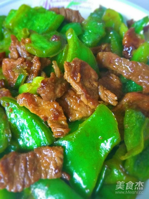 大辣椒炒肉的做法-家常味炒菜譜-易網(wǎng)健康養(yǎng)生網(wǎng) 大辣椒炒肉的做法-家常味炒菜譜