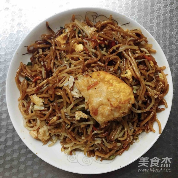 綠豆芽雞蛋炒面的做法-家常味炒菜譜-易網健康養生網 綠豆芽雞蛋炒面的做法-家常味炒菜譜