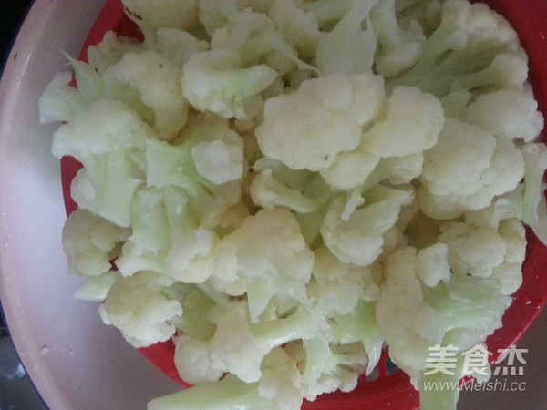 炒菜花的做法-家常味炒菜譜