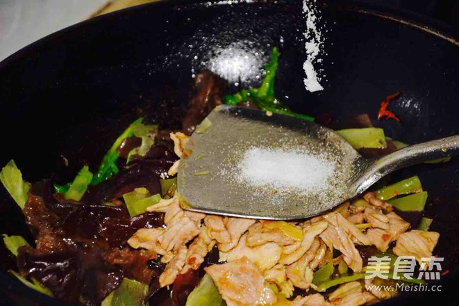 木耳炒肉片的做法-家常味炒菜譜-易網健康養(yǎng)生網 木耳炒肉片的做法-家常味炒菜譜