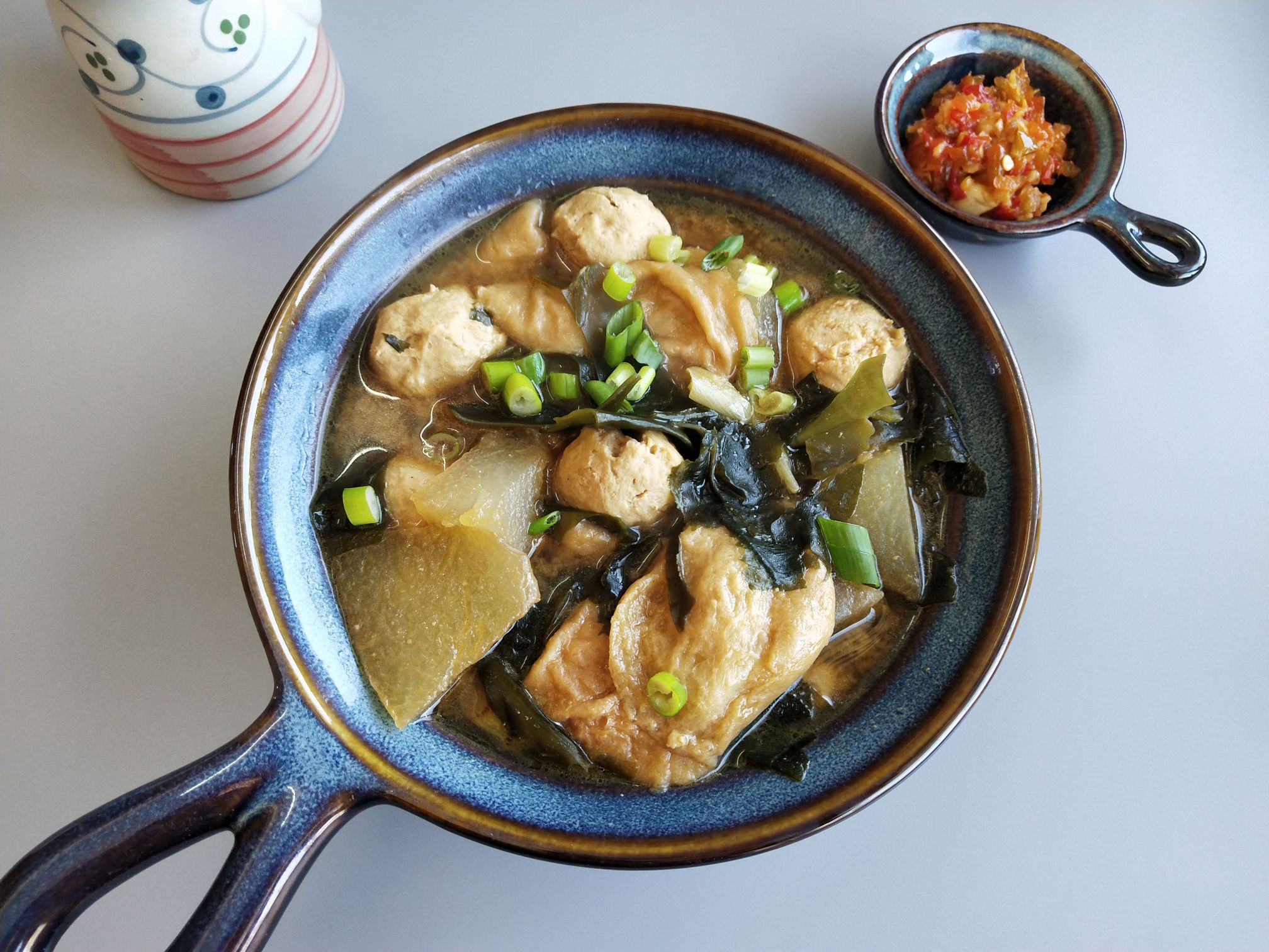 味增冬瓜雞丸湯的做法-咸鮮味煮菜譜-易網(wǎng)健康養(yǎng)生網(wǎng) 味增冬瓜雞丸湯的做法-咸鮮味煮菜譜