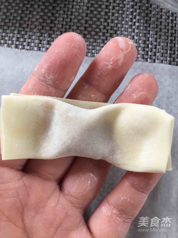紫菜蝦皮餛飩的做法-咸鮮味煮菜譜-易網健康養生網 紫菜蝦皮餛飩的做法-咸鮮味煮菜譜