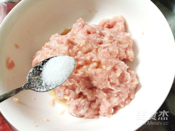 青菜鮮肉煎餃的做法-家常味炒菜譜